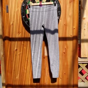 Gray ivivva leggings